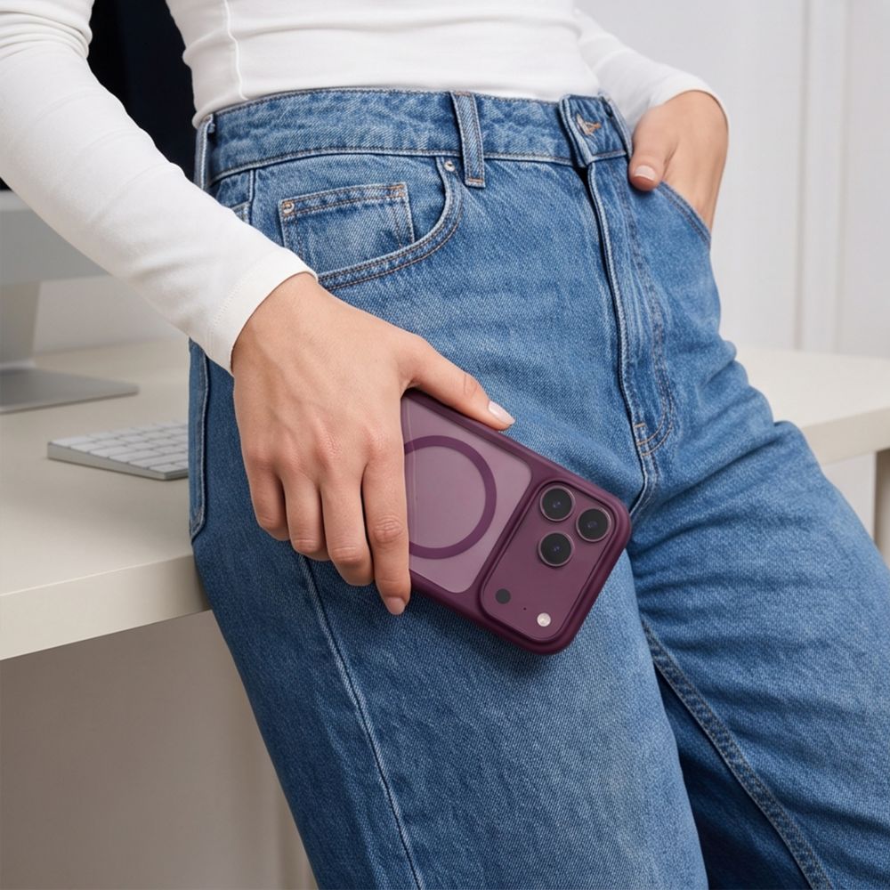 Tech-Protect iPhone 18 Pro Max / iPhone 17 Pro Max - Σκληρή Θήκη με Πλαίσιο Σιλικόνης MagSafe και 2 Αντιχαρακτικά Γυαλιά Οθόνης - MagOne CC - Burgundy / Clear