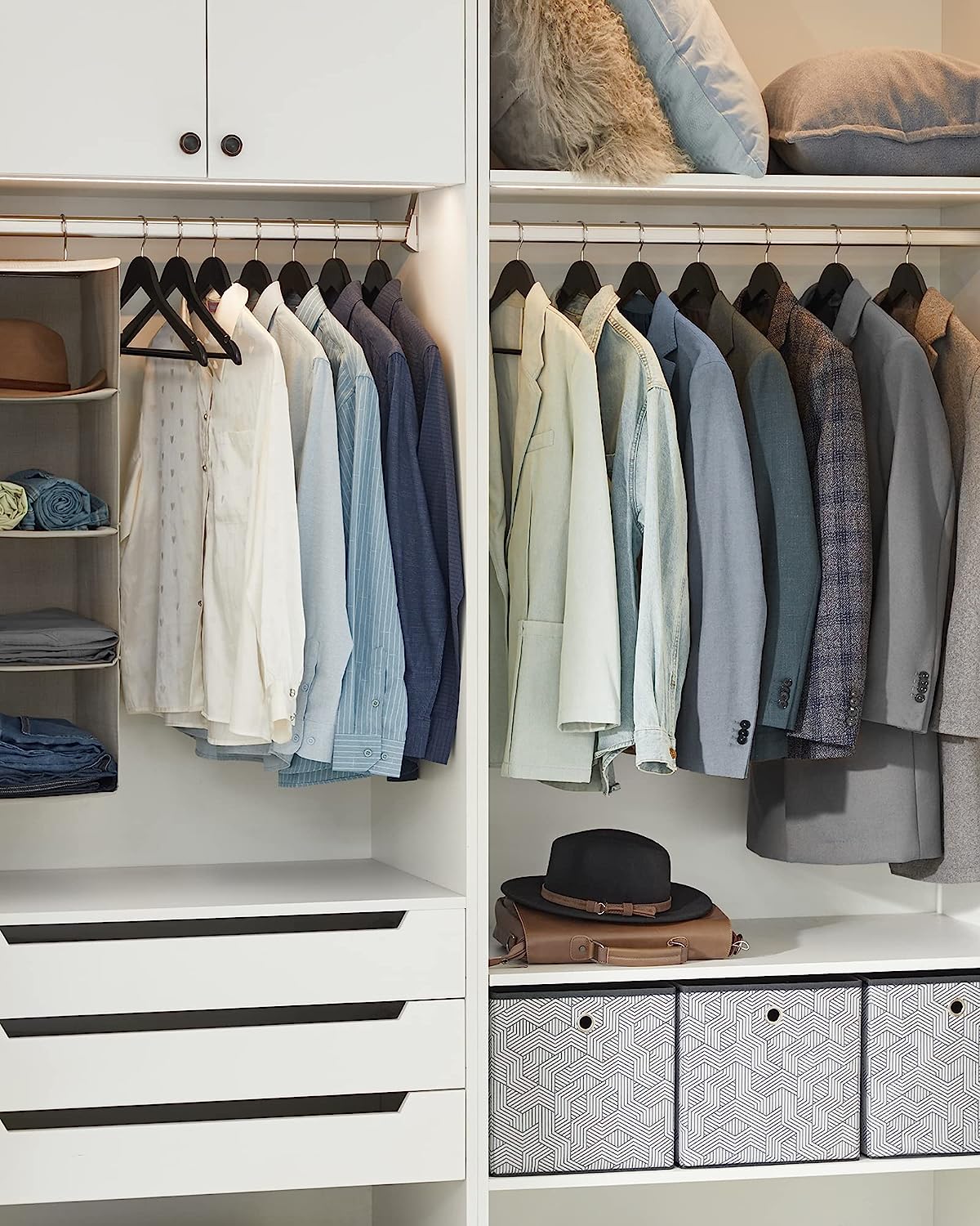 Songmics Σετ με 10 Ξύλινες Κρεμάστρες Ρούχων - Black - CRW02B10