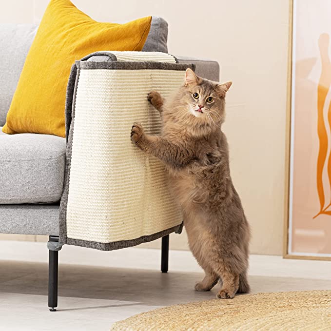 Navaris Cat Scratch Mat Sofa Shield - Προστατευτικό Καναπέ από Γρατζουνιές Γάτας - Αριστερή Πλευρά - 70cm x 10cm x 50cm - Grey / Beige - 56507.02