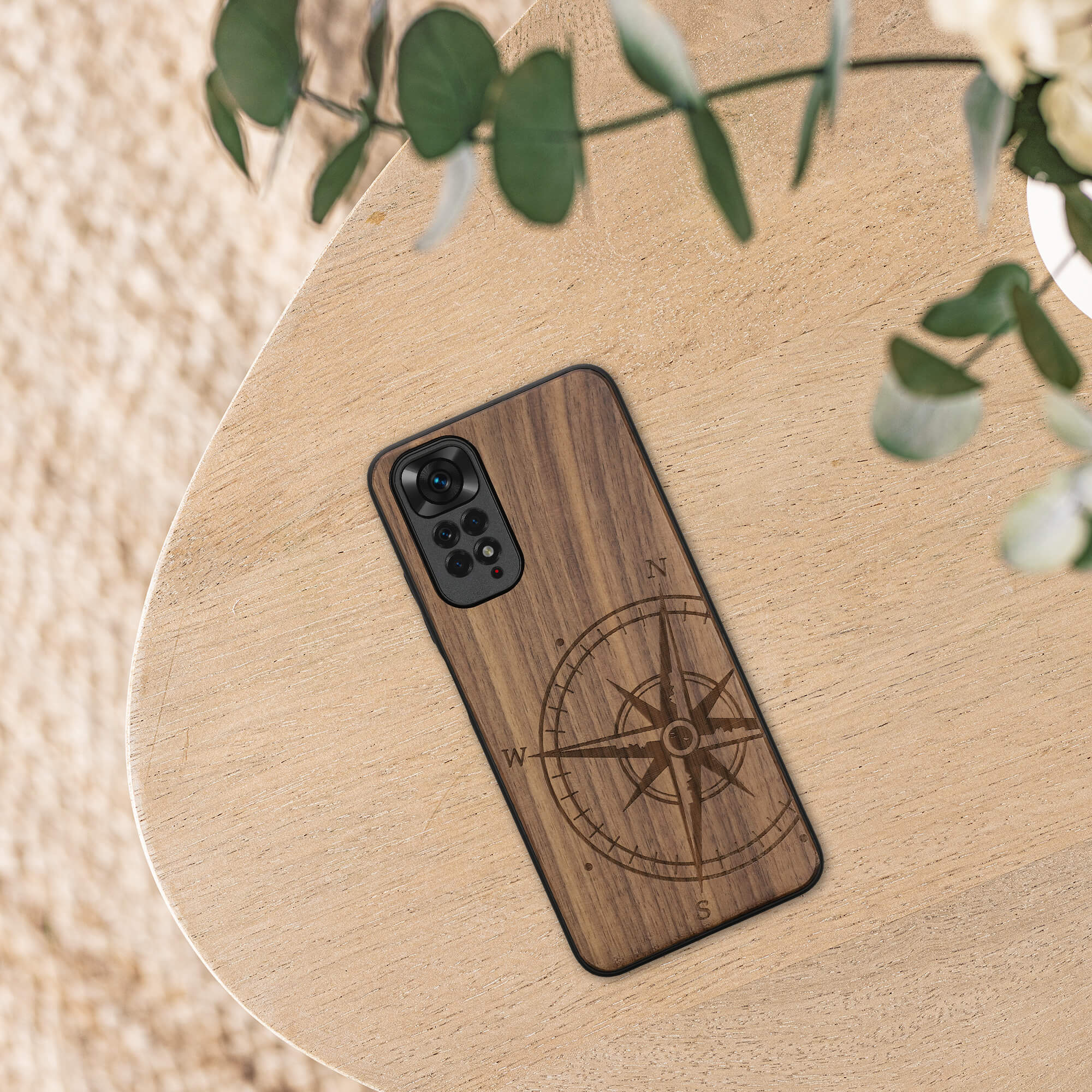 KW Xiaomi Redmi Note 11 / Redmi Note 11S Θήκη από Φυσικό Ξύλο - Design Vintage Compass - Dark Brown - 57386.01