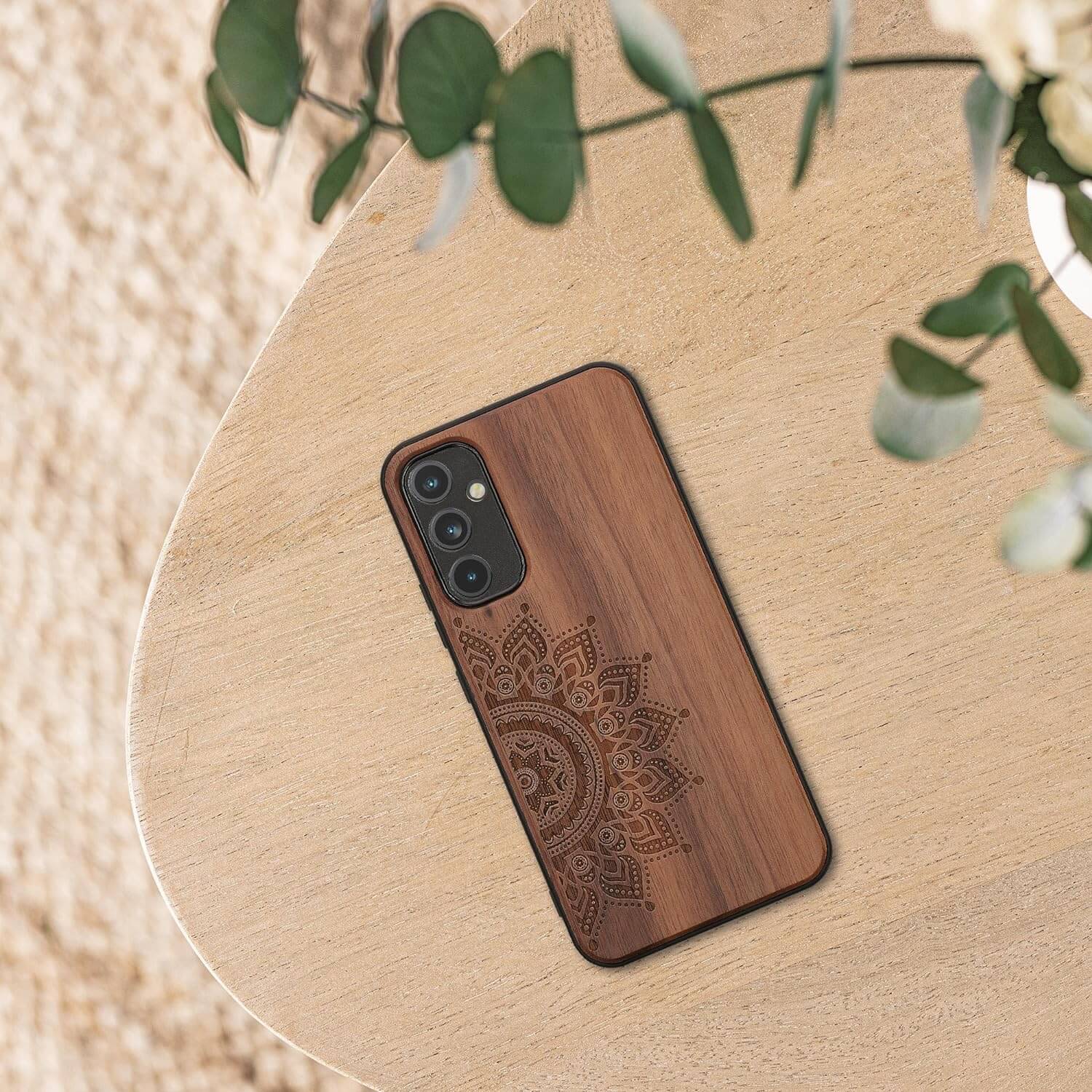 KW Samsung Galaxy A34 5G Θήκη από Φυσικό Ξύλο - Design Rising Sun - Dark Brown - 60813.02