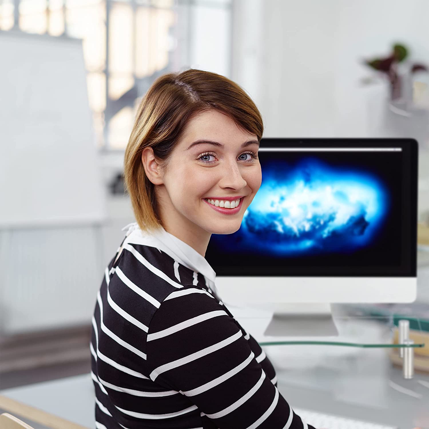 Relaxdays Γυάλινη Βάση Στήριξης Οθόνης Τηλεόρασης / Laptop με Ρυθμιζόμενο Ύψος - Clear - 4052025921316