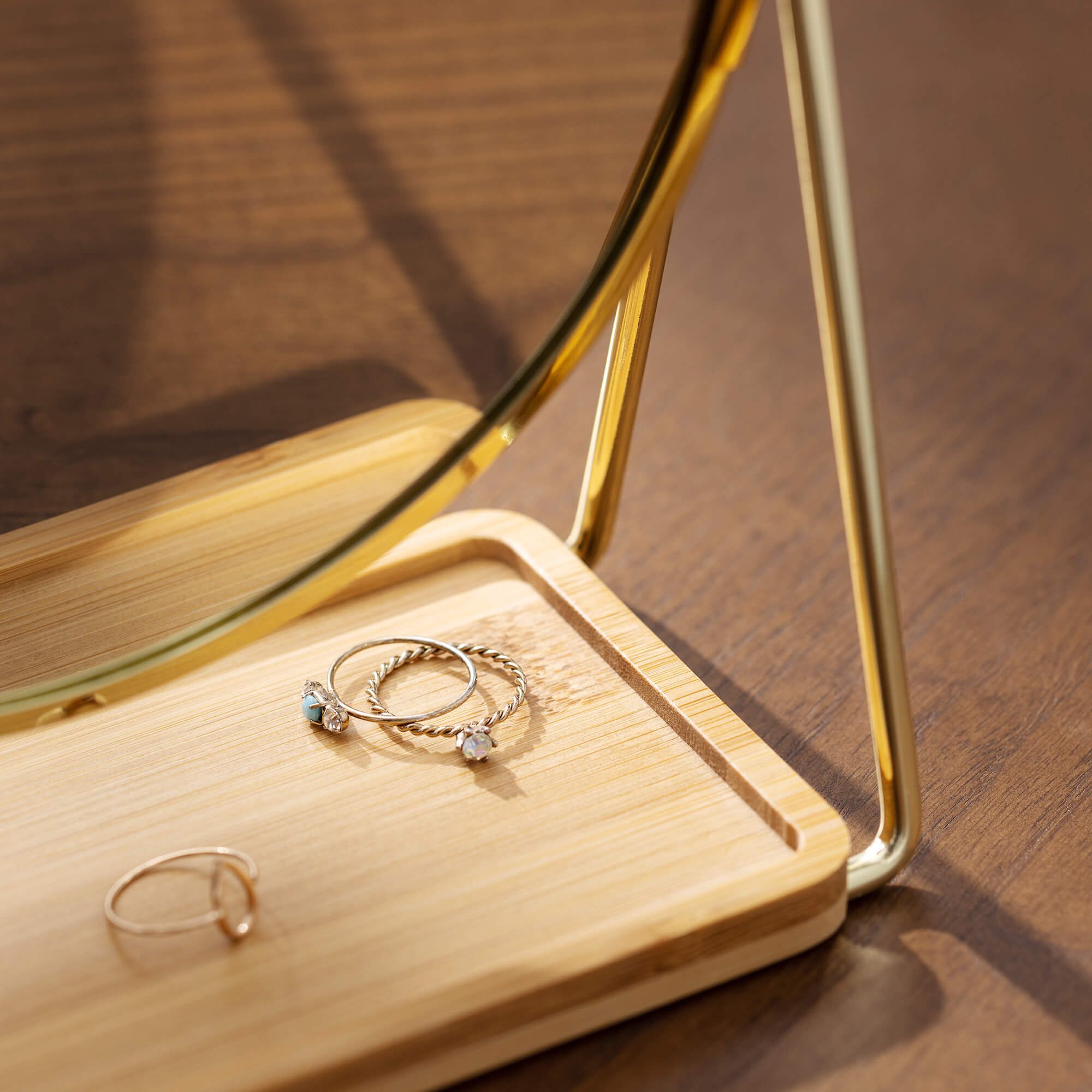 Navaris Καθρέπτης Μακιγιάζ με Βάση για Κοσμήματα - Gold - 53217.21