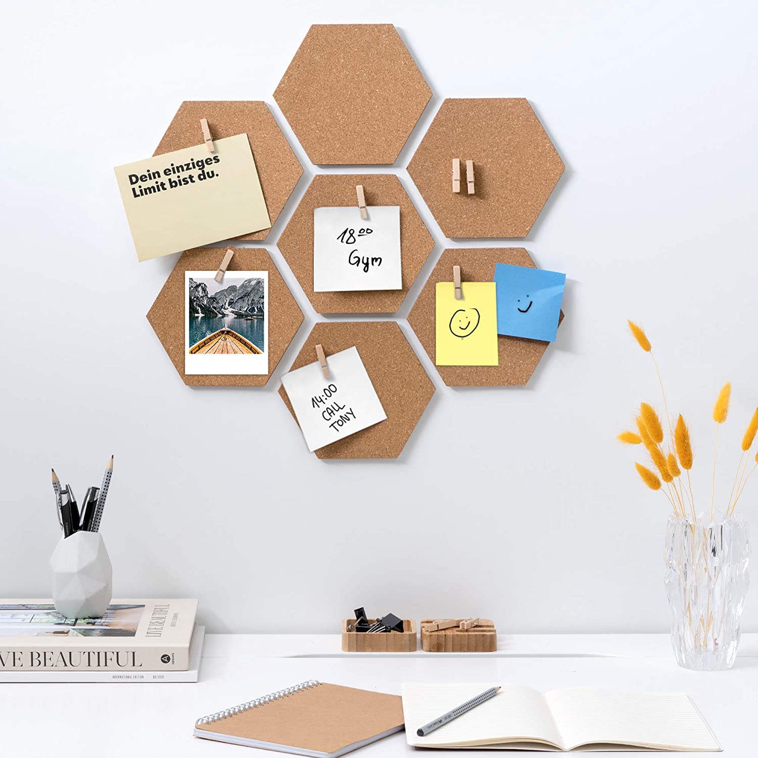 Navaris Cork Pin Board Hexagonal - Σετ με 10 Πίνακες Ανακοινώσεων από Φελλό και 50 Πινέζες - Cork - 53218.10