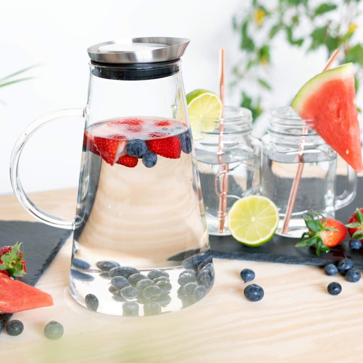 Navaris Glass Water Carafe with Lid Γυάλινη Κανάτα Νερού - 1.6L - Clear - 46894.01