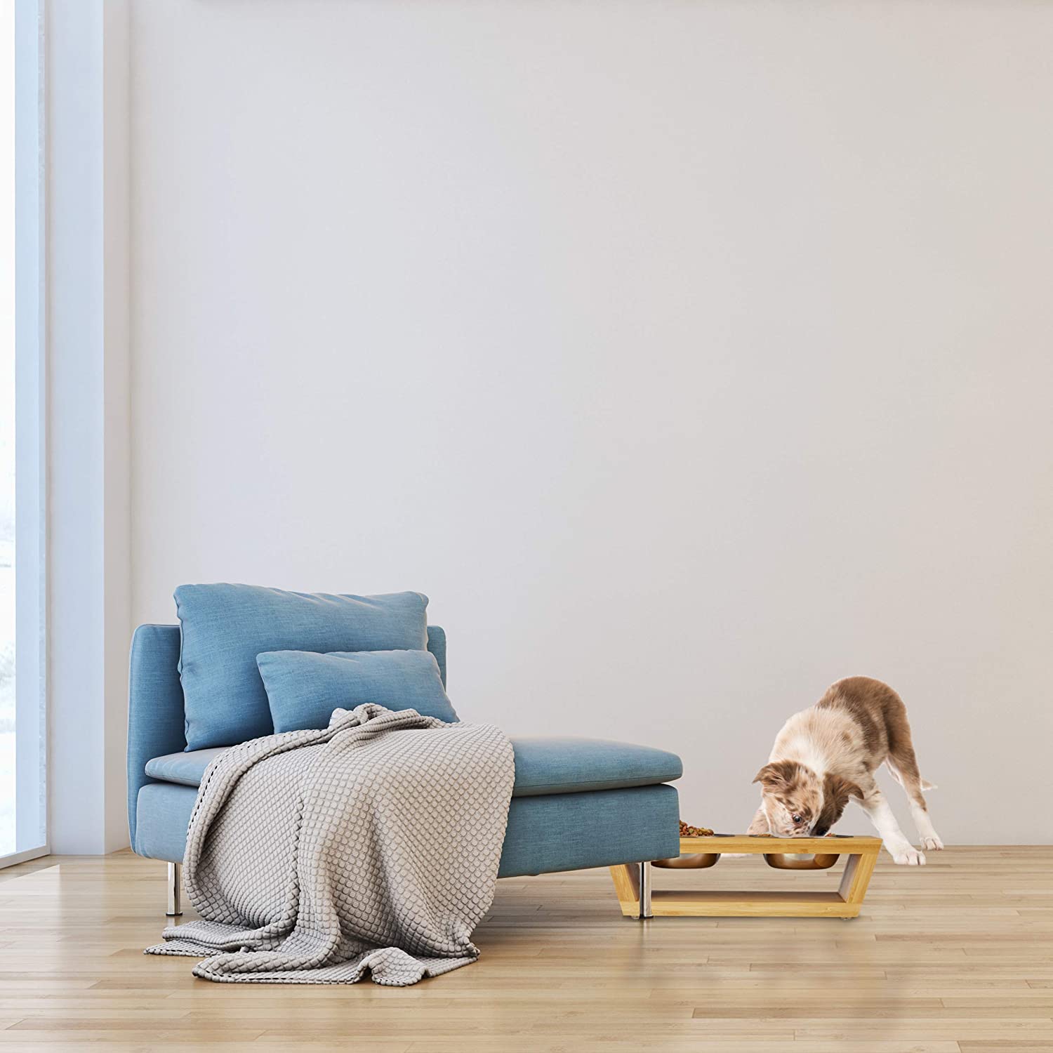 Relaxdays Σετ με 2 Μπολ από Ανοξείδωτο Ατσάλι σε Βάση από Μπαμπού για Κατοικίδια - 300 ml - Natural - 4052025227708