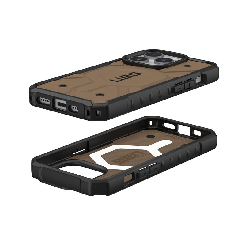 UAG iPhone 15 Pro Pathfinder MagSafe Series Σκληρή Θήκη με MagSafe - Dark Earth
