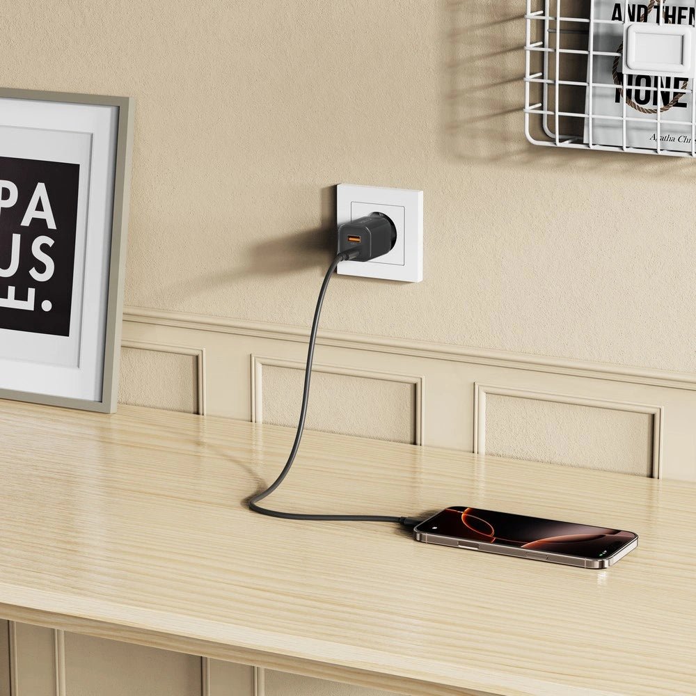 Tech - Protect NCM33W QC3.0 Οικιακός Φορτιστής Γρήγορης Φόρτισης με 1 Θύρα USB και 1 Θύρα Type - C - Black