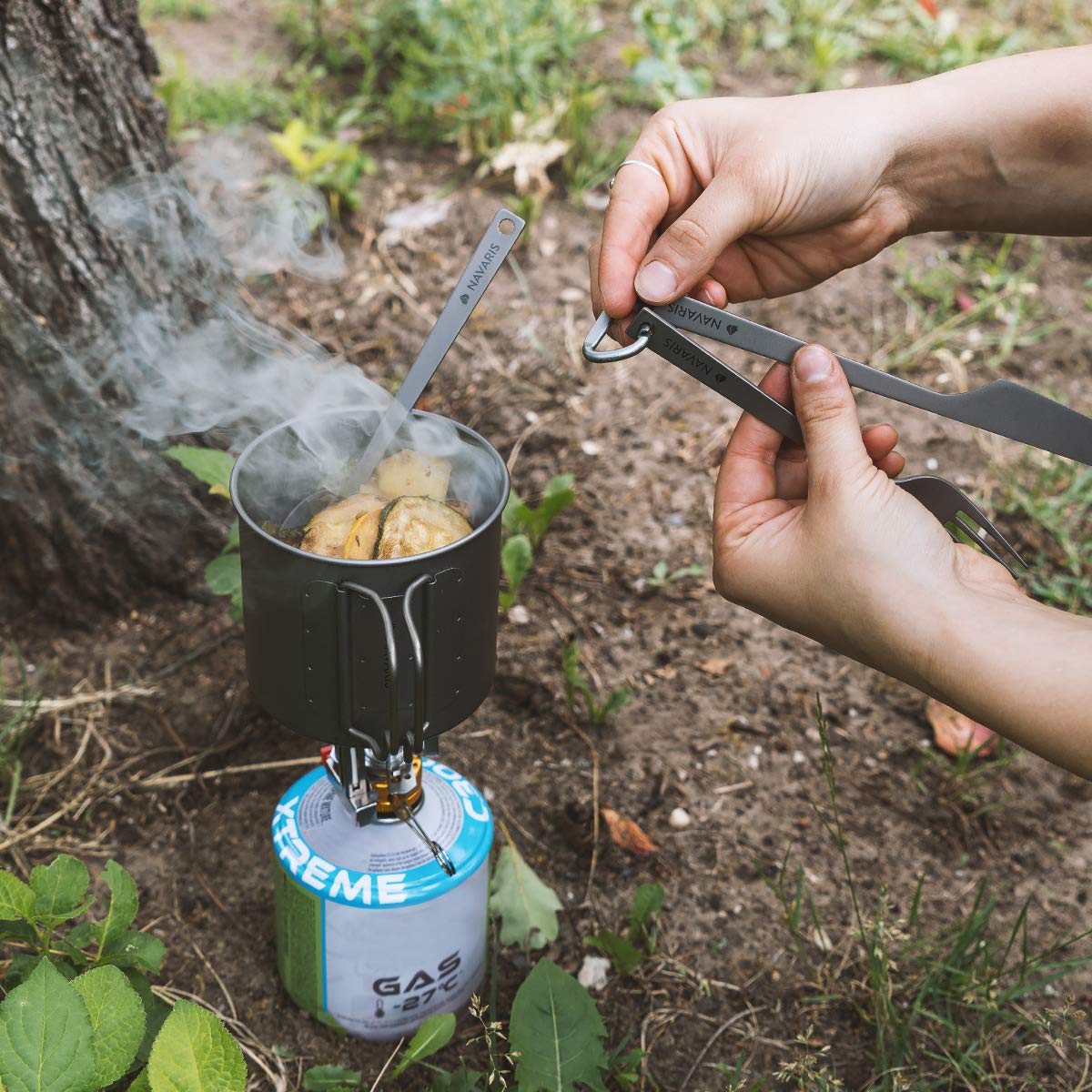 Navaris Titanium Camping Cutlery Set - Φορητό Σετ με Κουτάλι, Πιρούνι και Μαχαίρι από Τιτάνιο - Grey - 46937.02