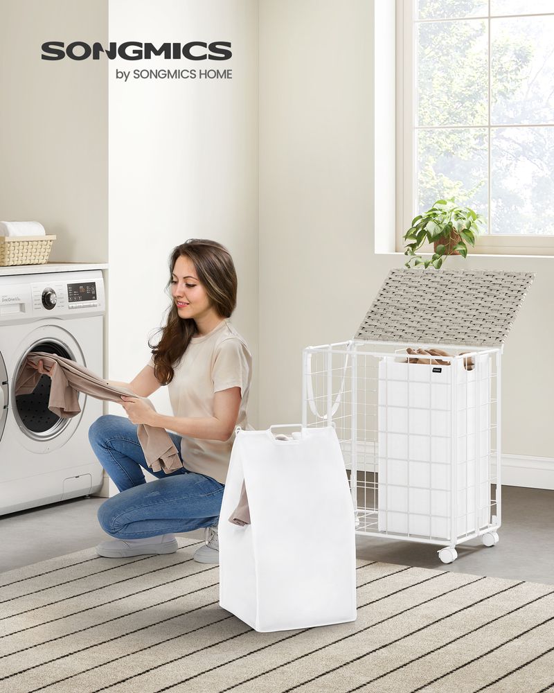 Songmics Τροχήλατο Αναδιπλούμενο Καλάθι Απλύτων με 2 Χωρίσματα και Καπάκι - 110L - Cloud White - LCB211W01