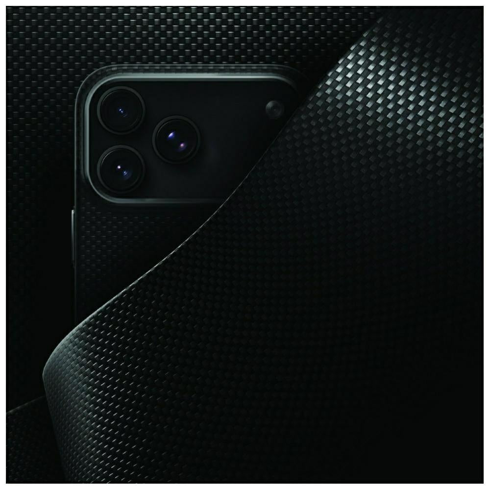 Uniq iPhone 18 Pro Max / iPhone 17 Pro Max - Σκληρή Θήκη με Πλαίσιο Σιλικόνης MagSafe - Keva EDGE Magclick - Black