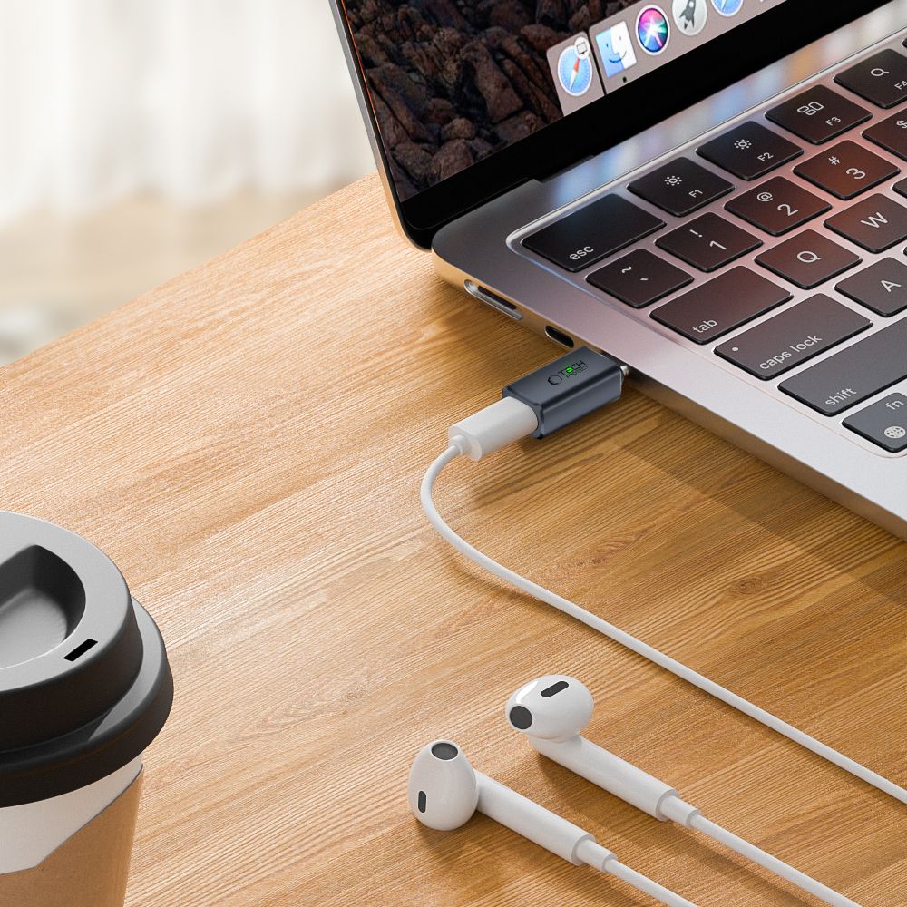 Tech - Protect Ultraboost Audio Adapter - Αντάπτορας Ήχου Type - C to Lightning - Grey