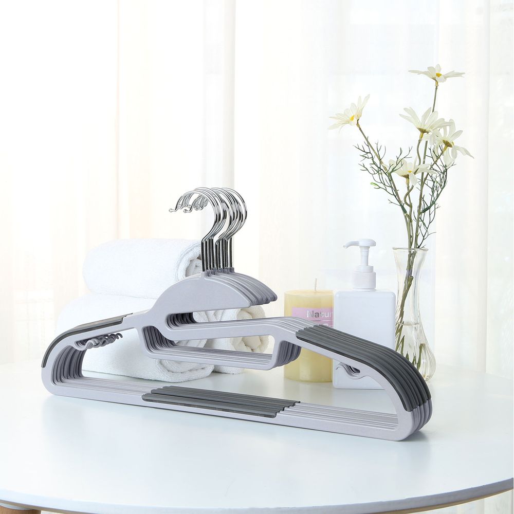 Songmics Σετ με 50 Πλαστικές Αντιολισθητικές Κρεμάστρες Ρούχων - Light Grey / Dark Grey - CRP41G-50