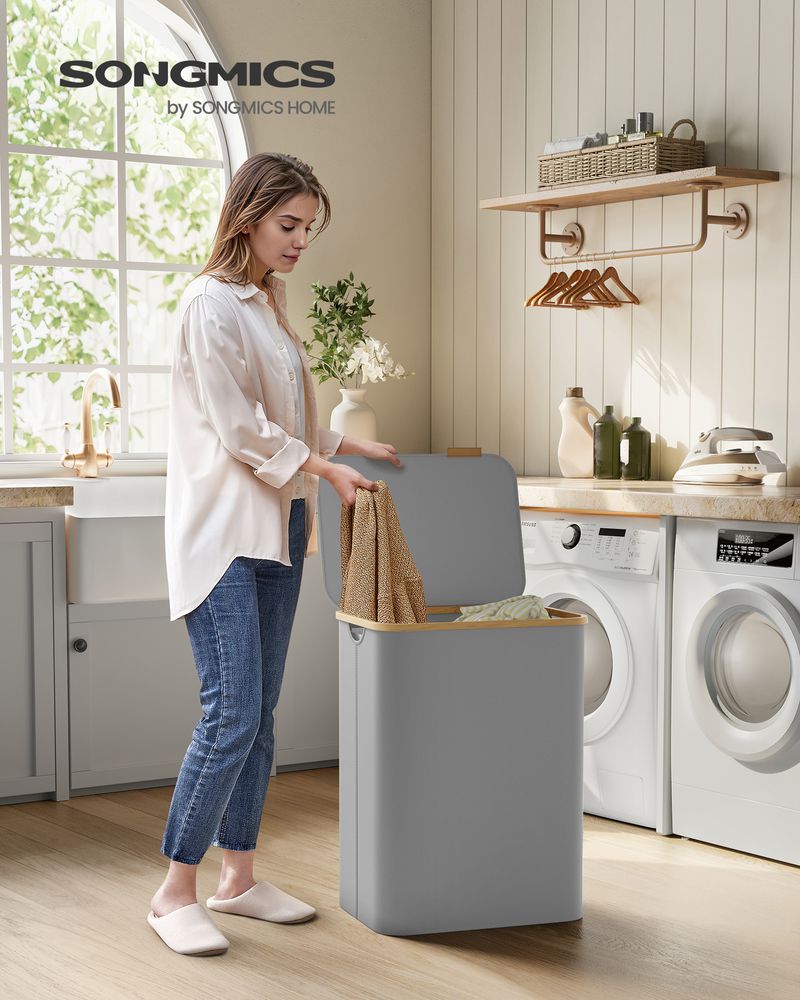 Songmics Καλάθι Απλύτων 2 Διαμερισμάτων με Καπάκι και Αποσπώμενη Εσωτερική Θήκη - 130L - Dove Grey - LCB513G01