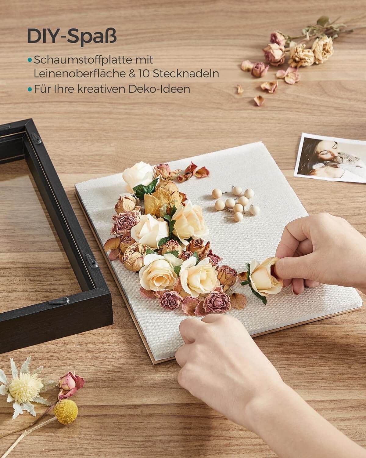 Songmics Ξύλινη Κορνίζα με Σχοινί, Κλιπ και Πινέζες - 22.5 x 4 x 27.5 cm - Black - RPF007B02