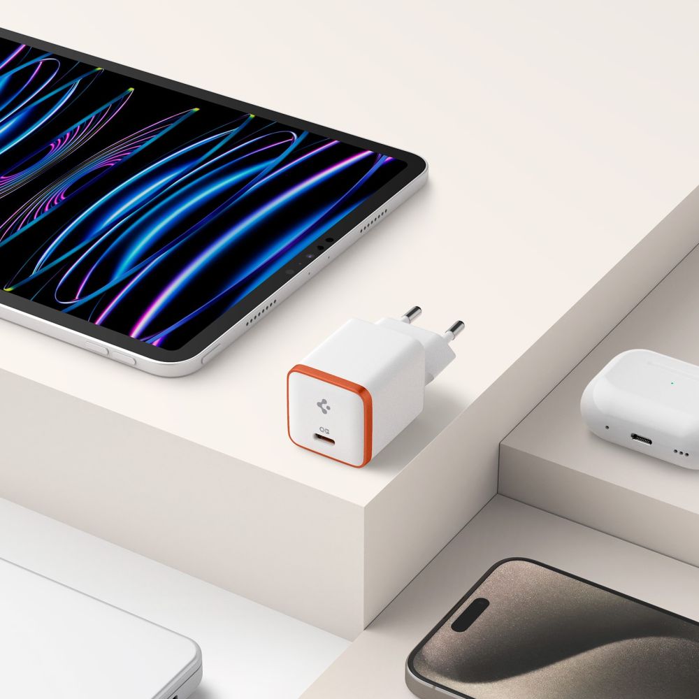Spigen EE301EU ArcStation Essential 30W Οικιακός Φορτιστής Γρήγορης Φόρτισης με Θύρα Type-C - White