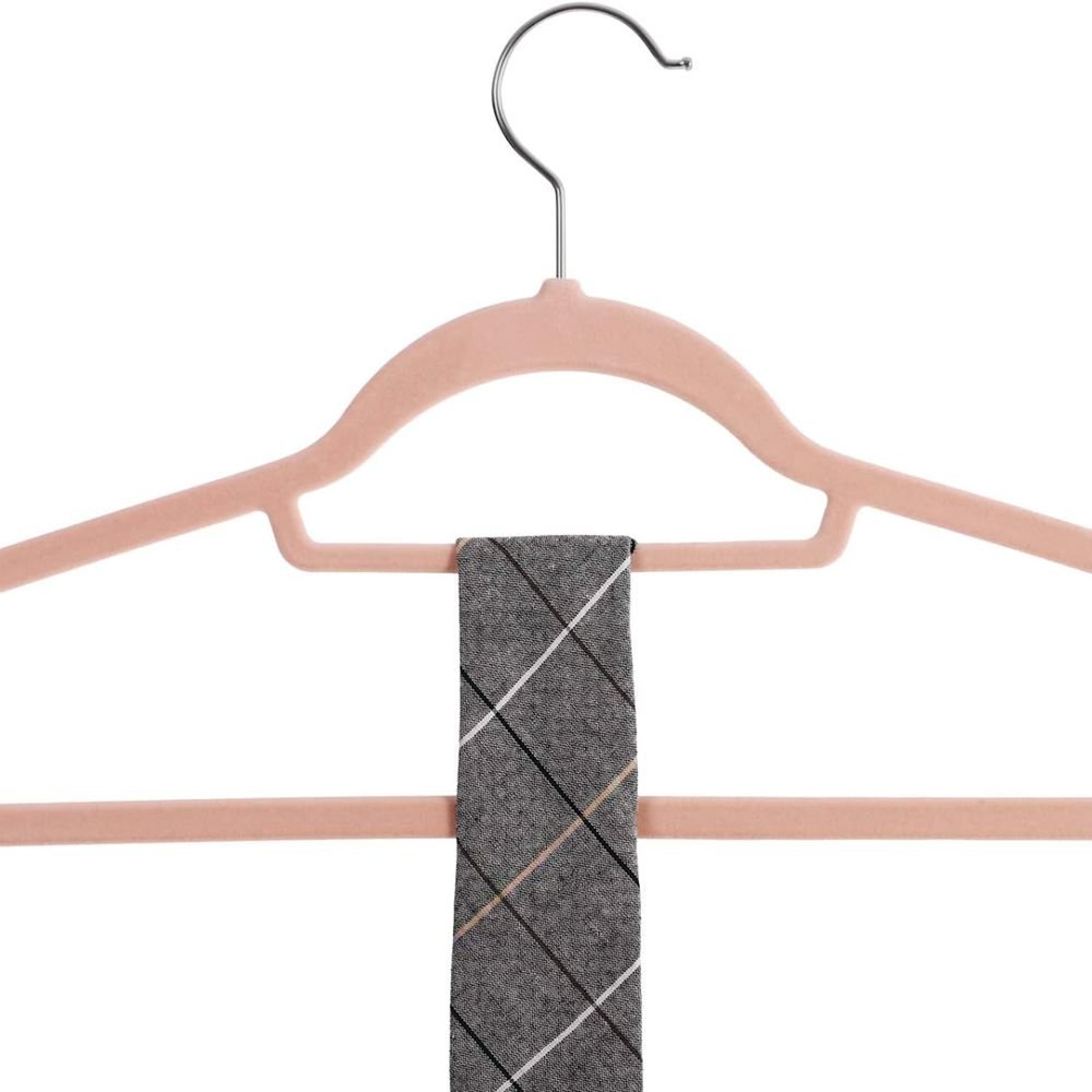 Songmics Σετ με 50 Βελούδινες Κρεμάστρες Ρούχων - Light Pink / Silver - CRF50PK