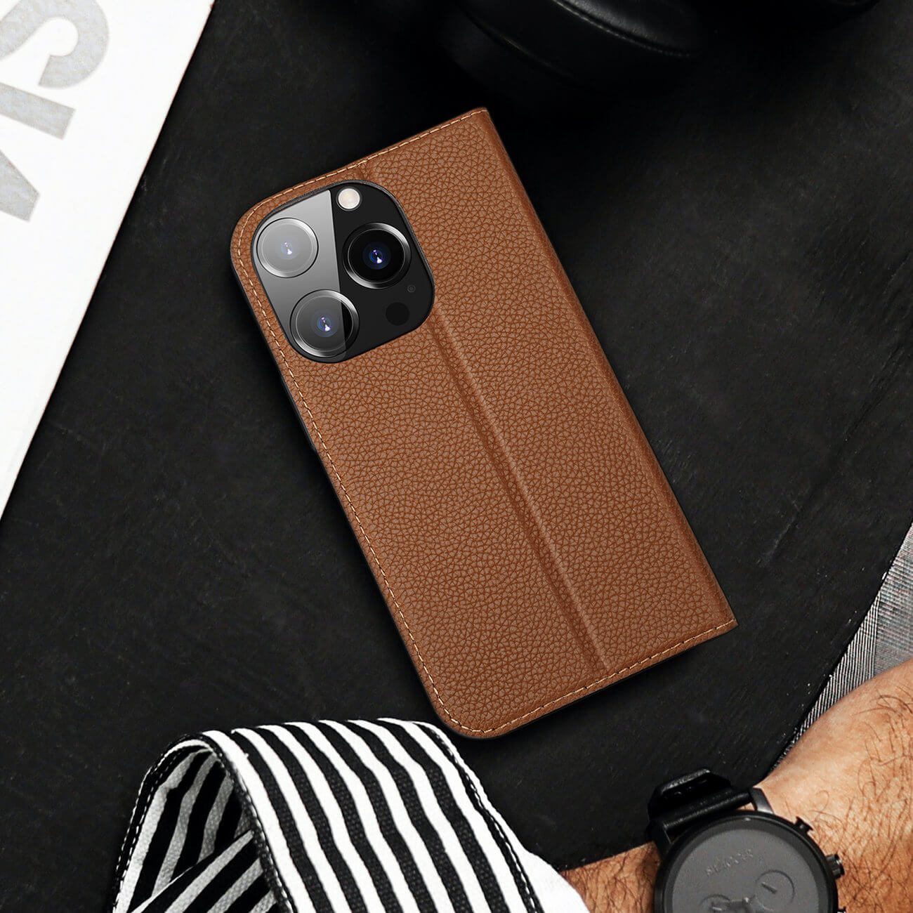 Dux Ducis iPhone 14 Pro Skin X2 Flip Stand Case Θήκη Βιβλίο - Brown