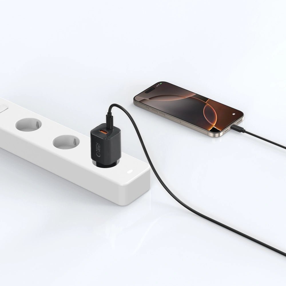 Tech - Protect NCM33W QC3.0 Οικιακός Φορτιστής Γρήγορης Φόρτισης με 1 Θύρα USB και 1 Θύρα Type - C - Black