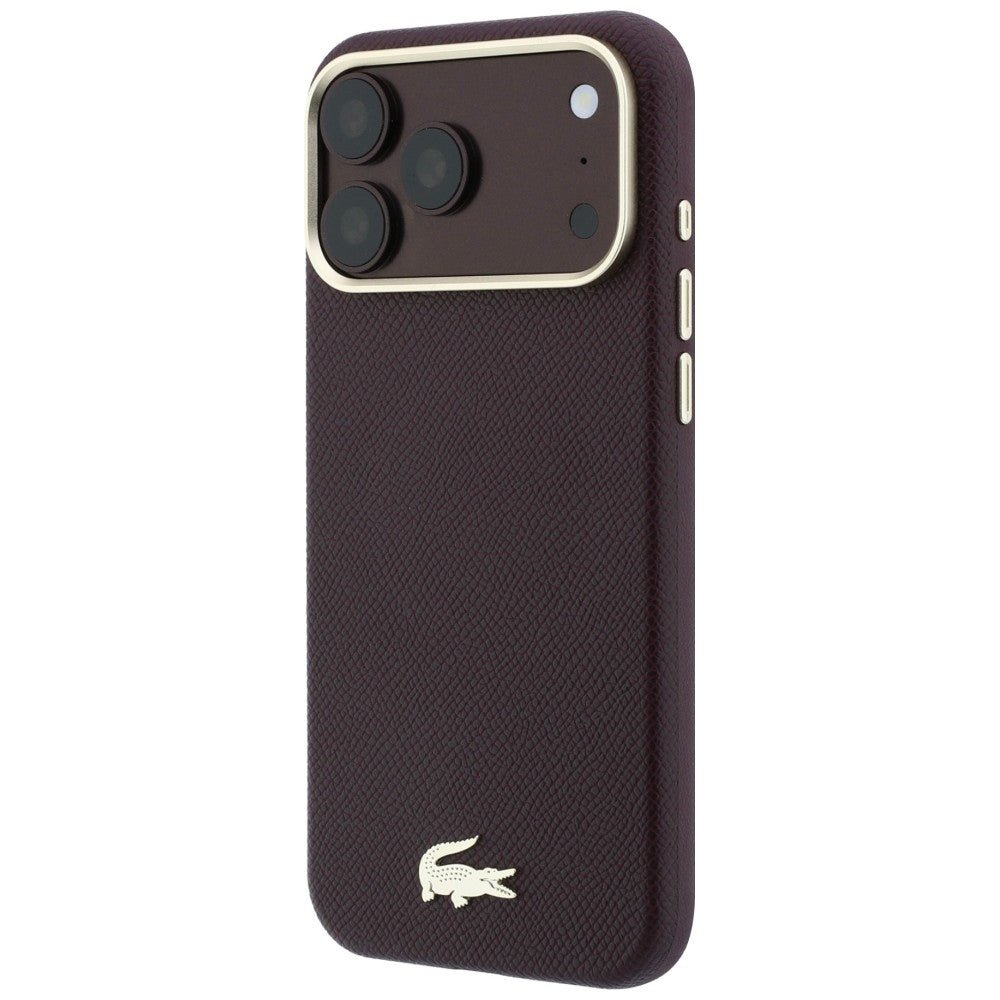 Lacoste iPhone 18 Pro / iPhone 17 Pro - Σκληρή Θήκη με Πλαίσιο Σιλικόνης και Επένδυση Οικολογικού Δέρματος MagSafe - Champs Elysees Embossed - Burgundy