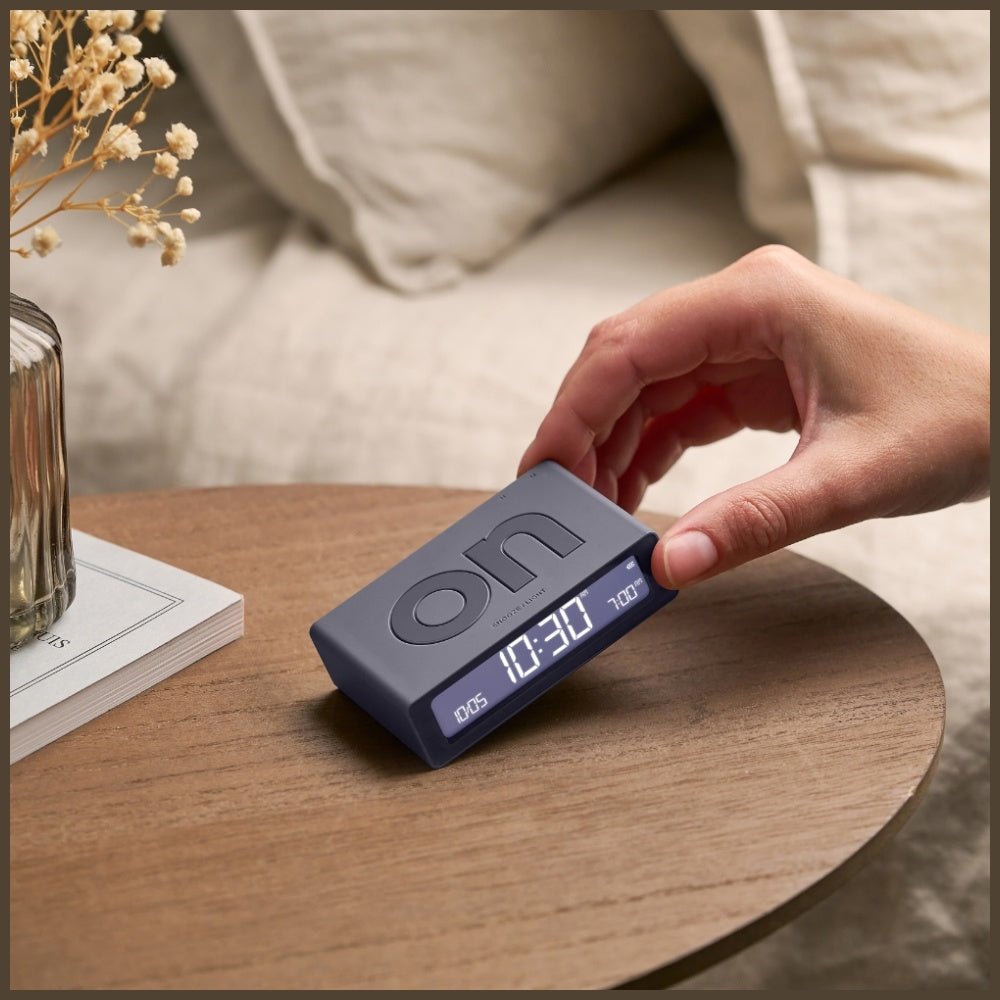 Lexon Ψηφιακό Ξυπνητήρι Διπλής Όψης - Flip Mini - Dark Grey
