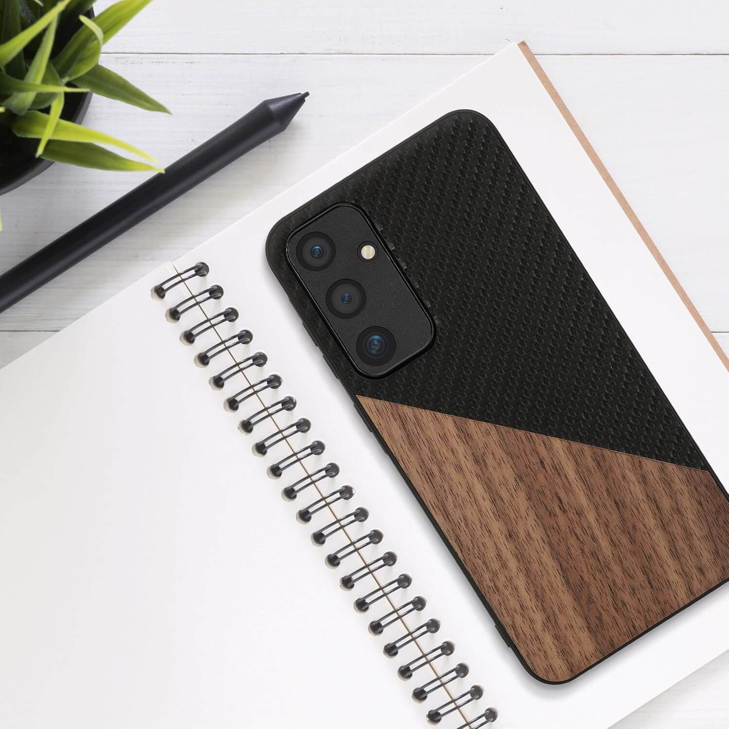 KW Samsung Galaxy A55 5G Θήκη από Φυσικό Ξύλο και Carbon - Dark Brown / Black