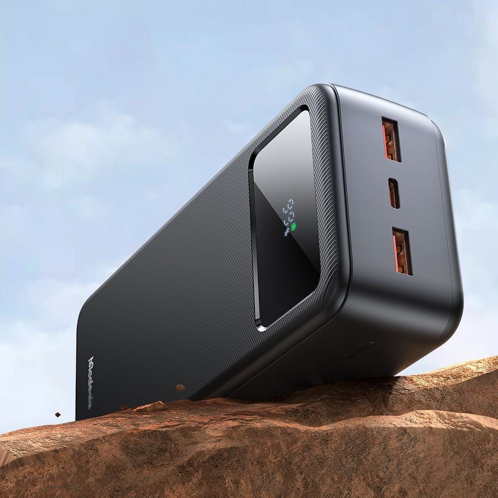 Mcdodo PowerBank 30000mAh 22.5W με 2 Θύρες USB και 1 Θύρα Type - C - MC - 4240 - Black
