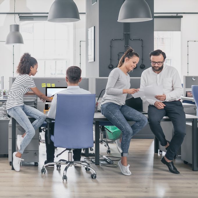 Relaxdays Ξύλινη Βάση Στήριξης Οθόνης - Natural - 4052025242015