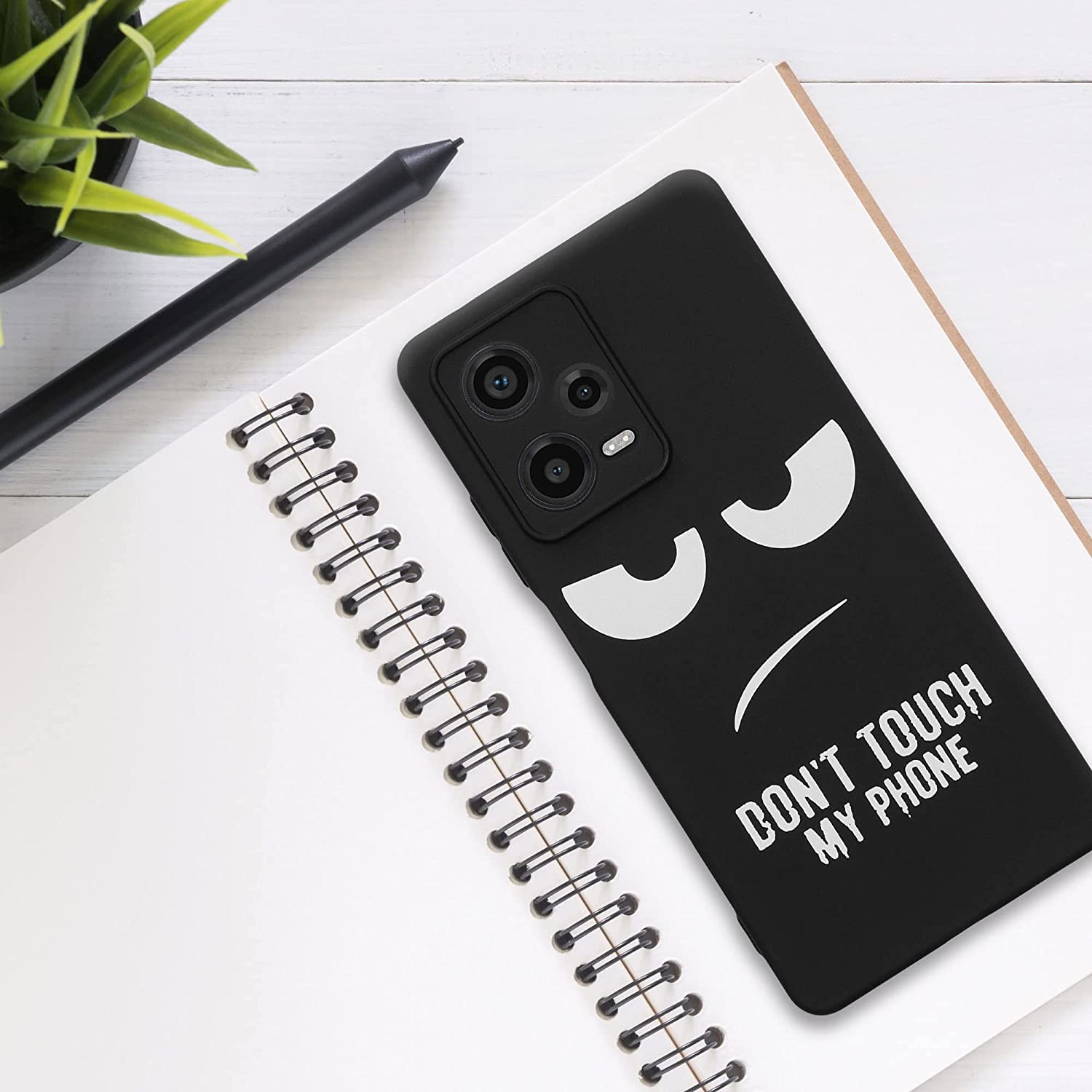 KW Xiaomi Redmi Note 12 Pro Θήκη Σιλικόνης - Design Don't Touch My Phone - Black / White - 60708.01
