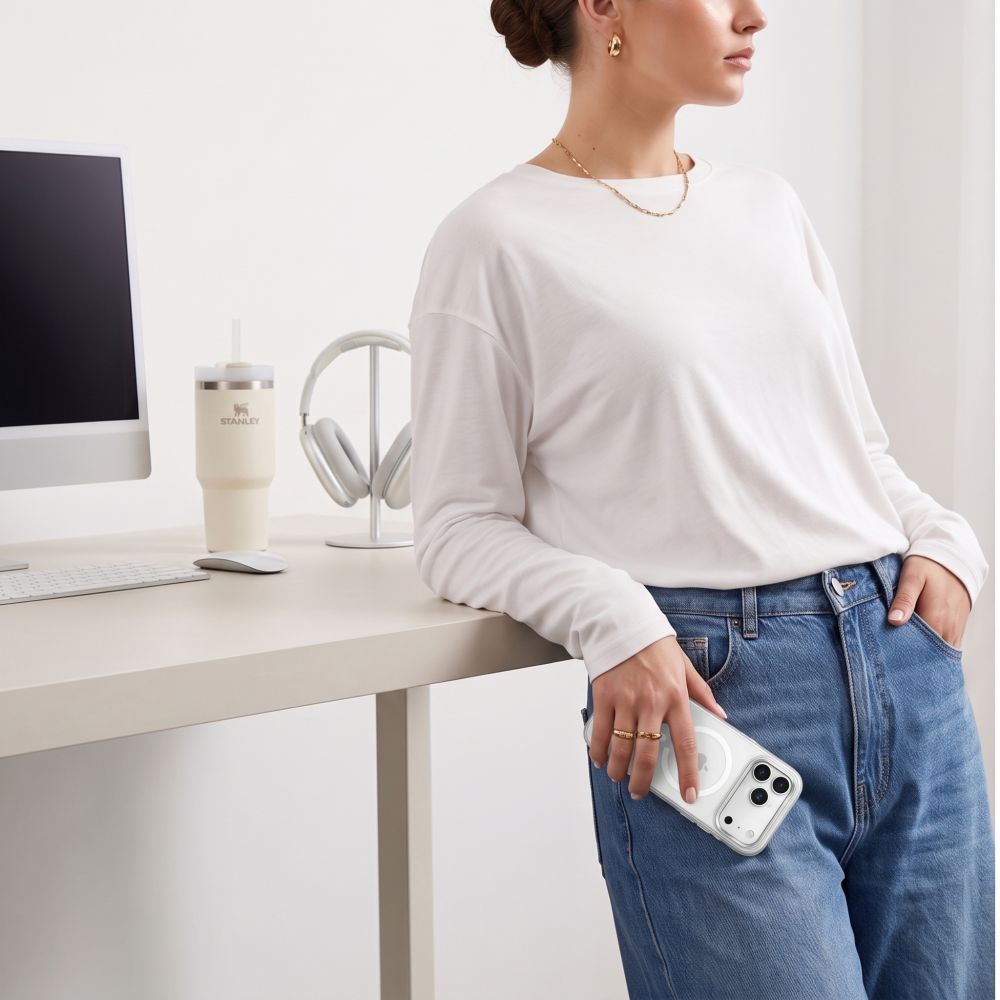 Tech-Protect iPhone 17 Pro / iPhone 18 Pro - Σκληρή Θήκη - MagZero MagSafe - Matte White