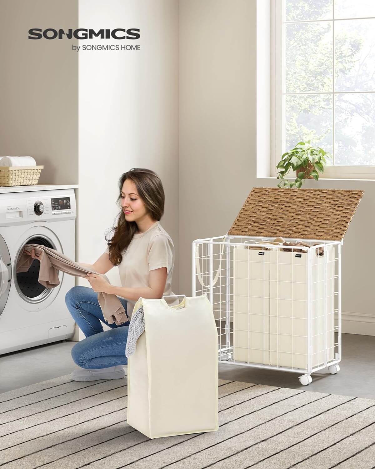 Songmics Τροχήλατο Αναδιπλούμενο Καλάθι Απλύτων με 3 Χωρίσματα και Καπάκι - 130 L - Natural Beige / Cream White - LCB313N01