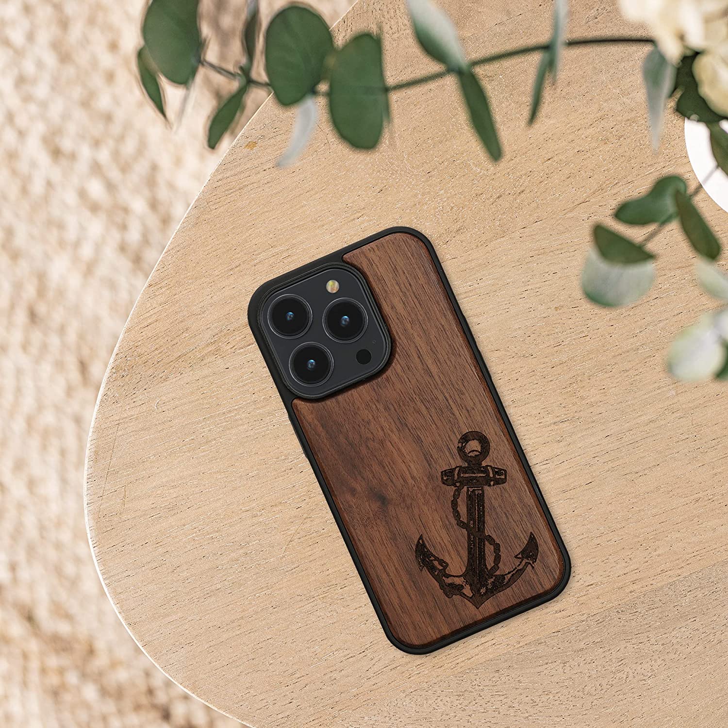 KW iPhone 14 Pro Θήκη από Φυσικό Ξύλο - Design Vintage Anchor - Dark Brown - 59126.04