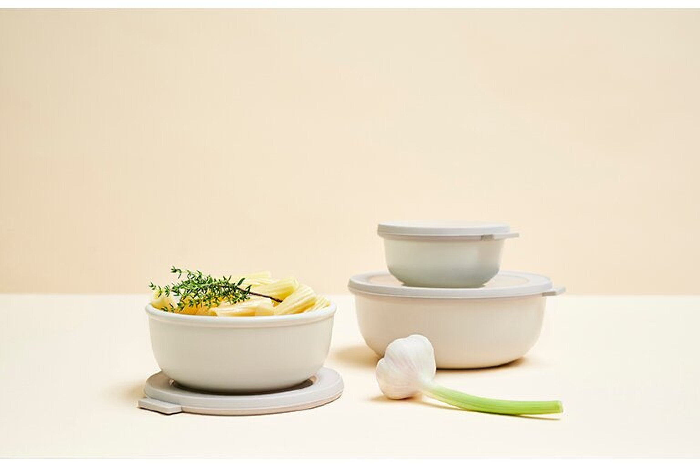 Mepal Cirqula Round Σετ με 3 BPA Free Δοχεία Αποθήκευσης Φαγητού - 350 ml - 750 ml - 1250 ml - Nordic Green