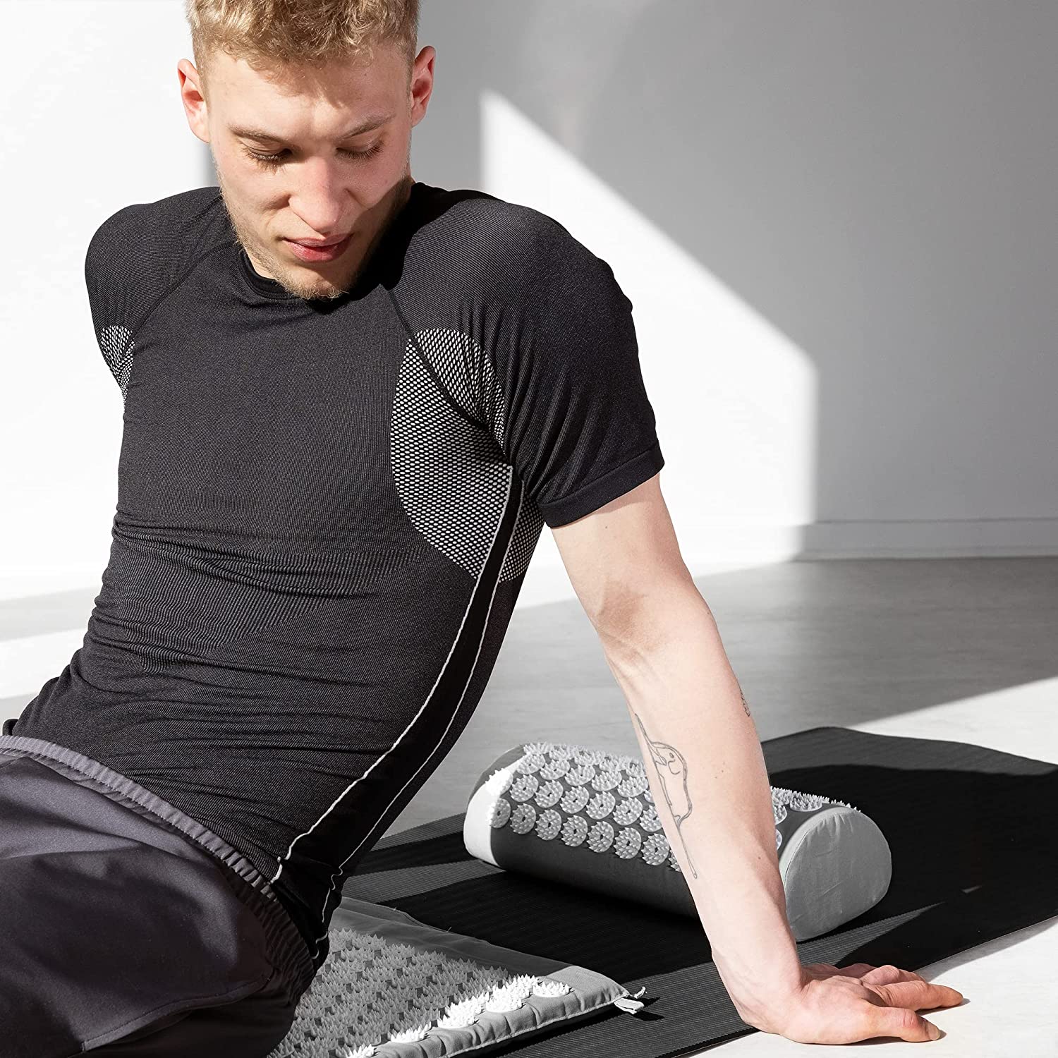 Navaris Μαξιλάρι Μασάζ - Grey - 54438.01