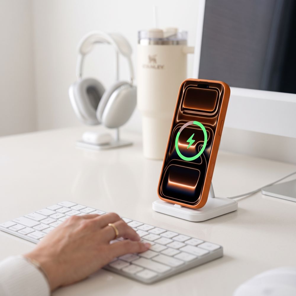 Tech-Protect iPhone 18 Pro / iPhone 17 Pro - Σκληρή Θήκη με Πλαίσιο Σιλικόνης και MagSafe - MagPeak MagSafe CC - Matte Cosmic Orange