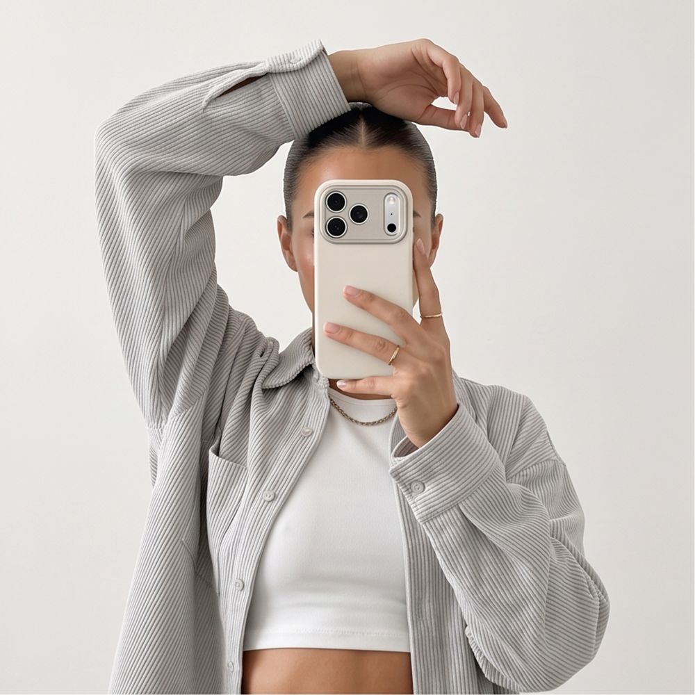 Tech-Protect iPhone 18 Pro / iPhone 17 Pro - Σκληρή Θήκη με Πλαίσιο Σιλικόνης και MagSafe - Uniq MagSafe CC - Titanium