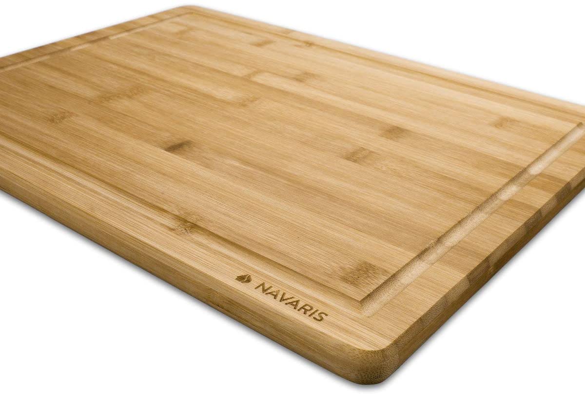 Navaris Natural Bamboo Wooden Chopping Board Ξύλινη Επιφάνεια Κοπής - 45 x 34 x 1.8 cm - Light Brown - 51502.01