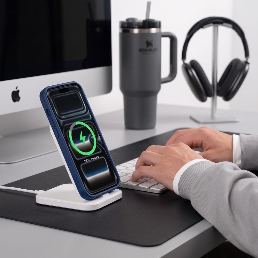 Tech-Protect iPhone 17 Pro / 18 Pro - Σκληρή Θήκη με Πλαίσιο Σιλικόνης και MagSafe - BasicMag - Matte Deep Blue