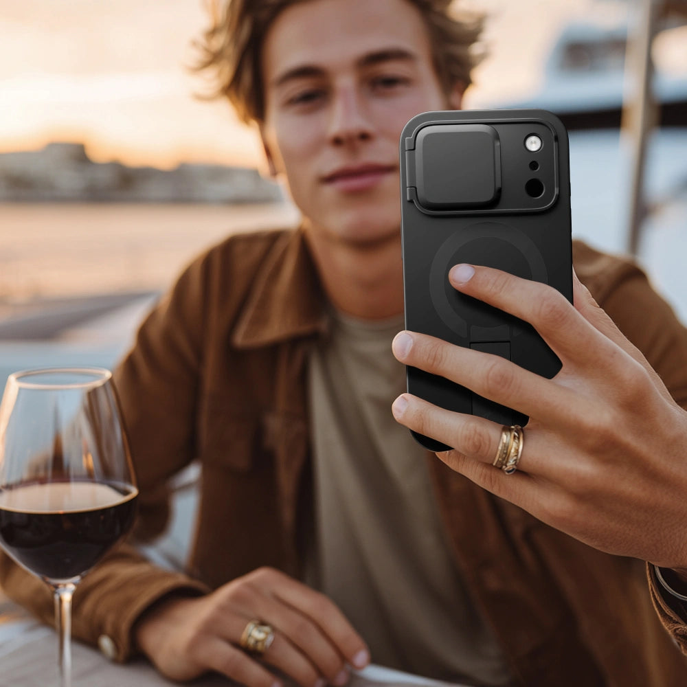 Tech-Protect iPhone 17 Pro - Kevlar Aura MagSafe - Σκληρή Θήκη με Ανοιγόμενο Κάλυμμα Κάμερας και Stand - Black