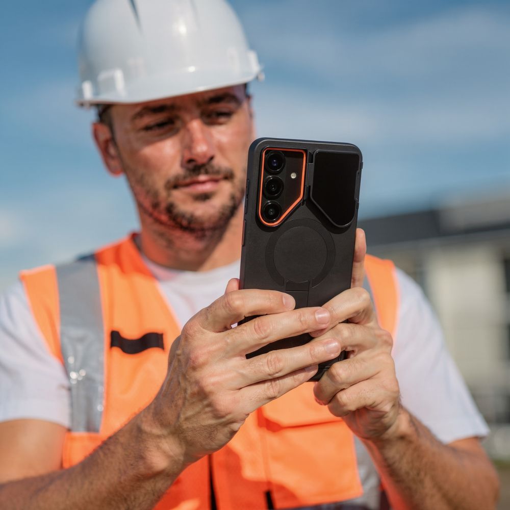 Tech - Protect Samsung Galaxy S26 - Σκληρή Θήκη με Ανοιγόμενο Κάλυμμα Κάμερας και Stand Kevlar - Aura MagSafe - Black / Orange