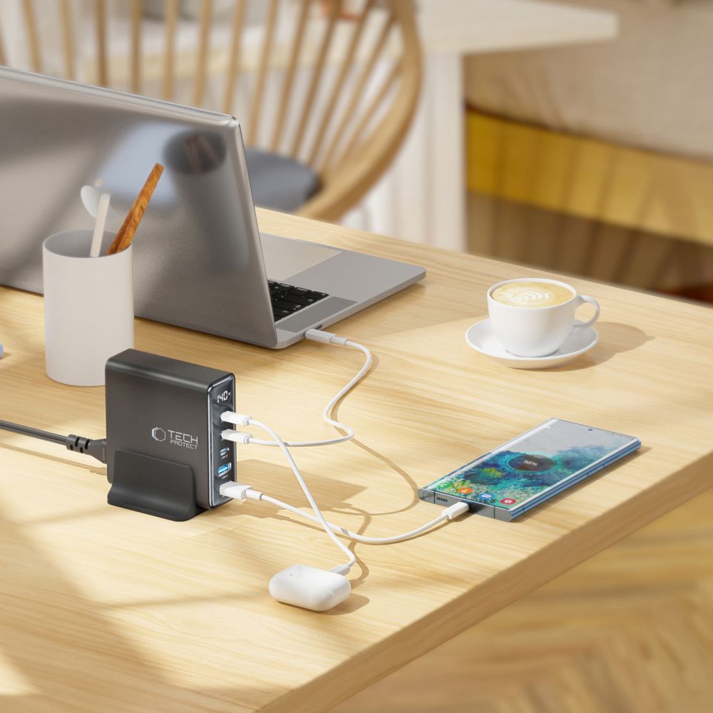 Tech-Protect DC140W-GAN Σταθμός Φόρτισης με 2 Θύρες USB και 3 Θύρες Type-C - PD140W/QC3.0 - Black
