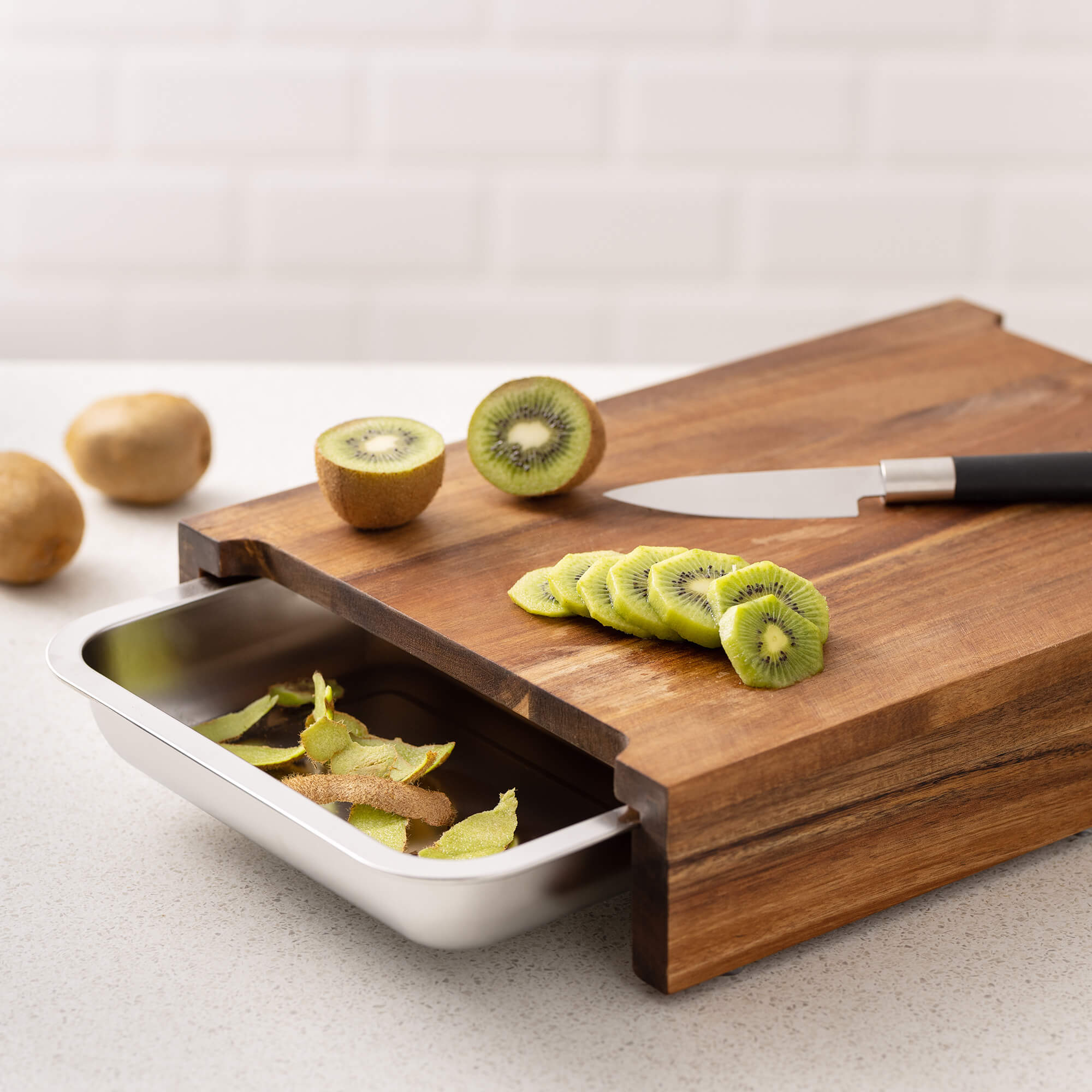 Navaris Σανίδα Κοπής από Ξύλο Ακακίας με 2 Δοχεία - Brown / Silver - 47368.04