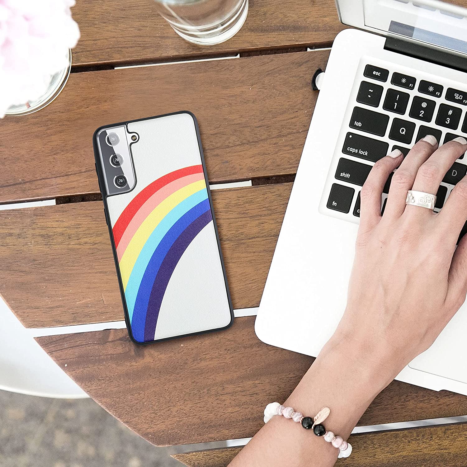 KW Samsung Galaxy S21 Θήκη Σιλικόνης με Φινίρισμα Συνθετικού Δέρματος - Design Rainbow - Multicolor / White - 54563.01
