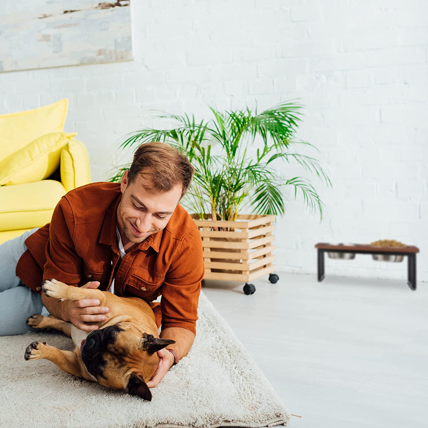 Relaxdays Ξύλινη Βάση από Μάνγκο με 2 Μπολ από Ανοξείδωτο Ατσάλι για Κατοικίδια - 1000 ml - Natural / Black - 4052025373832