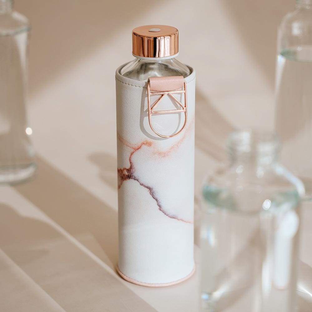 Equa Mismatch Lava Γυάλινο Μπουκάλι Νερού με Θήκη από Δερματίνη - 750ml - Lava / Διάφανο