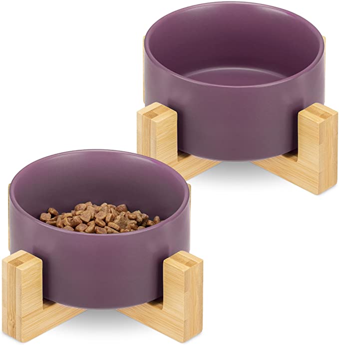 Navaris Cat Bowls with Wood Stands - Σετ με 2 Μπολ Φαγητού και Νερού με Βάση από Μπαμπού για Κατοικίδια - 550ml - Matte Purple / Brown - 48350.1.38