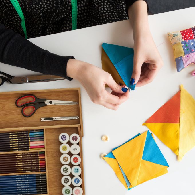 Relaxdays Επεκτεινόμενος Δίσκος Αποθήκευσης για Μαχαιροπίρουνα από Μπαμπού - Natural - 4052025321734