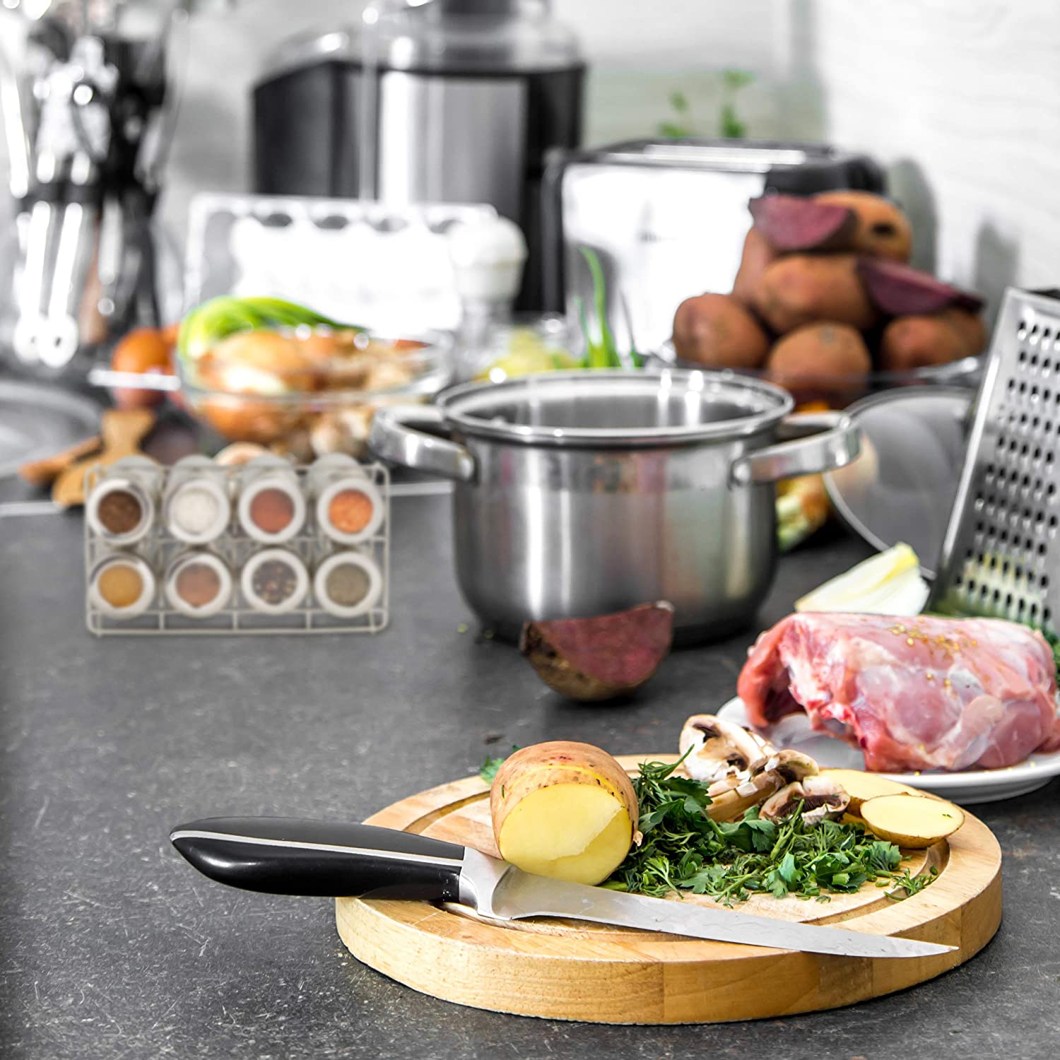 Relaxdays Βάση Μπαχαρικών από Ανοξείδωτο Ατσάλι με 8 Δοχεία - Silver - 4052025247263Κατασκευασμένο από ανοξείδωτο ατσάλι και ακρυλικό