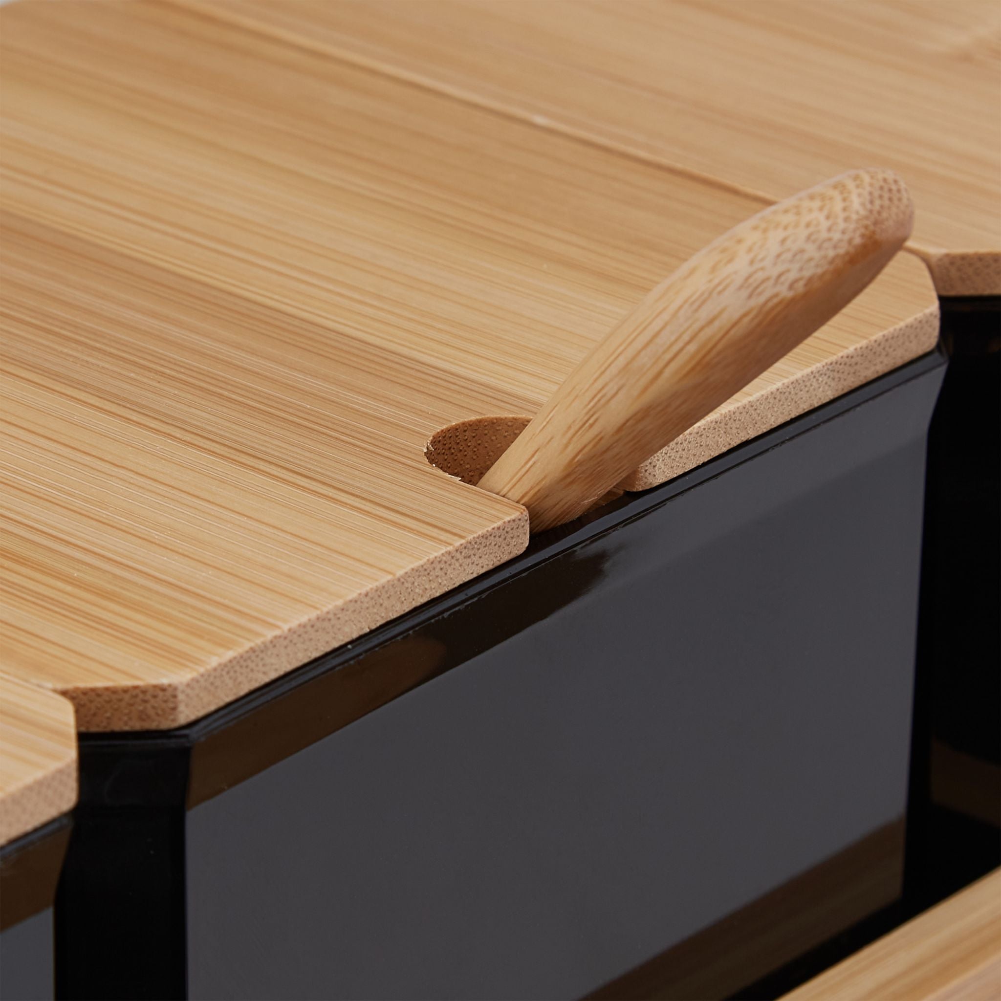 Relaxdays Σετ με 3 Βάζα Αποθήκευσης με Κουτάλι και Καπάκι από Μπαμπού - Light Brown / Black - 4052025983529