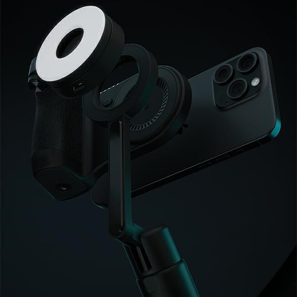 Energea MagCam Grip - Photo Grip με Ενσωματωμένο Ασύρματο MagSafe PowerBank Κινητού 5000 mAh και Θύρα Type - C - Black